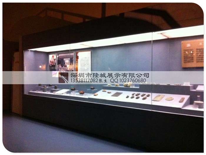 博物馆展柜新思想,隆城展示在线咨询,博物馆展柜