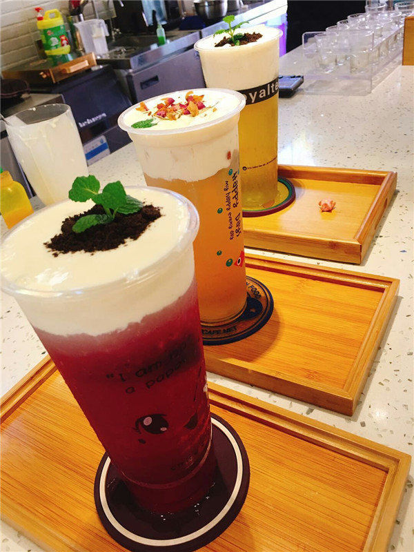 > 奶茶培训学校哪好,群茶餐饮(在线咨询),扬州奶茶培训   在现实生活
