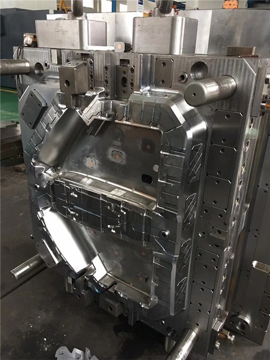 手柄气辅模具-注塑模具-嘉兴气辅模具