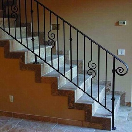 昆明义万工程装饰,院子铁艺栏杆制作工程,官渡区院子铁艺栏杆铁艺楼梯