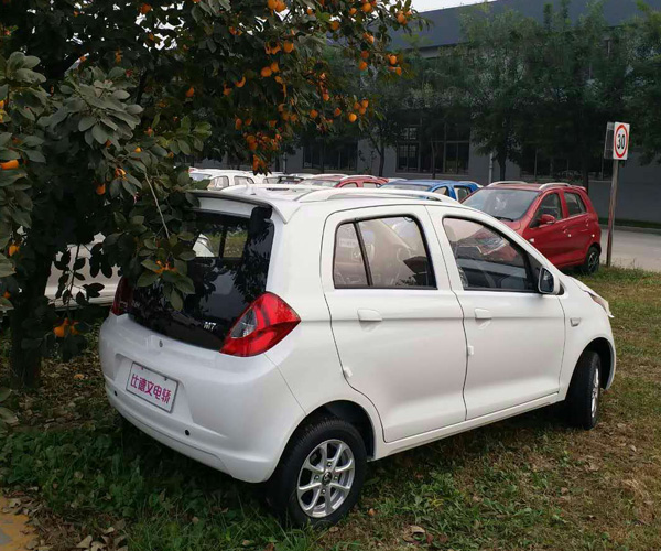 比德文電動車,超越心意鋰電池,代理比德文電動車