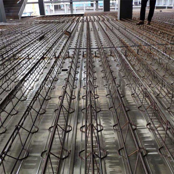 钢结构桁架式楼承板生产厂家-通盛彩钢-阜新钢结构桁架式楼承板