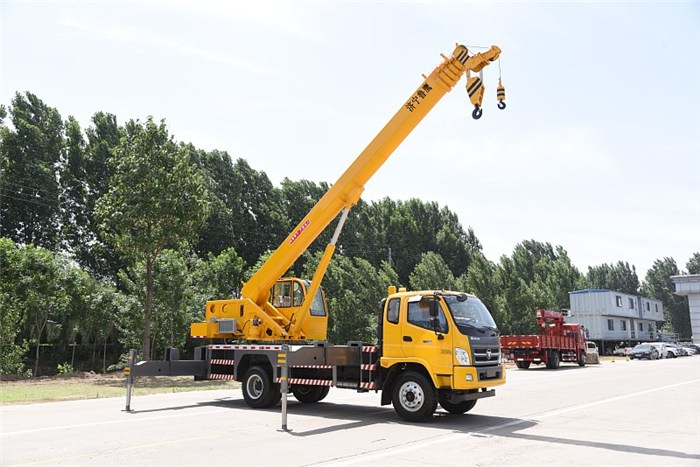 10吨汽车吊汽车吊骏通汽车贸易查看